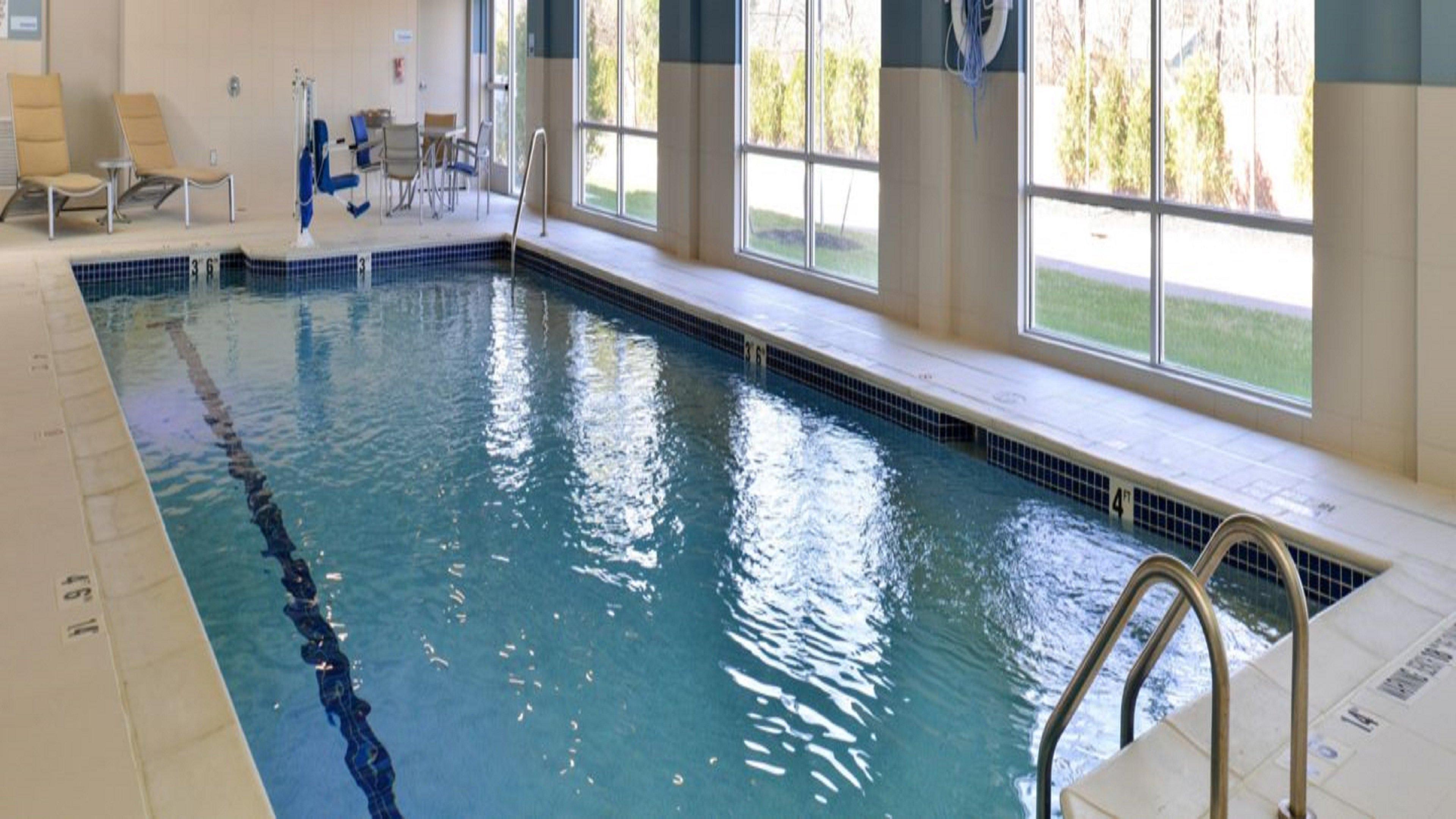 Holiday Inn Express & Suites - Southgate - Detroit Area, An Ihg Hotel Εξωτερικό φωτογραφία