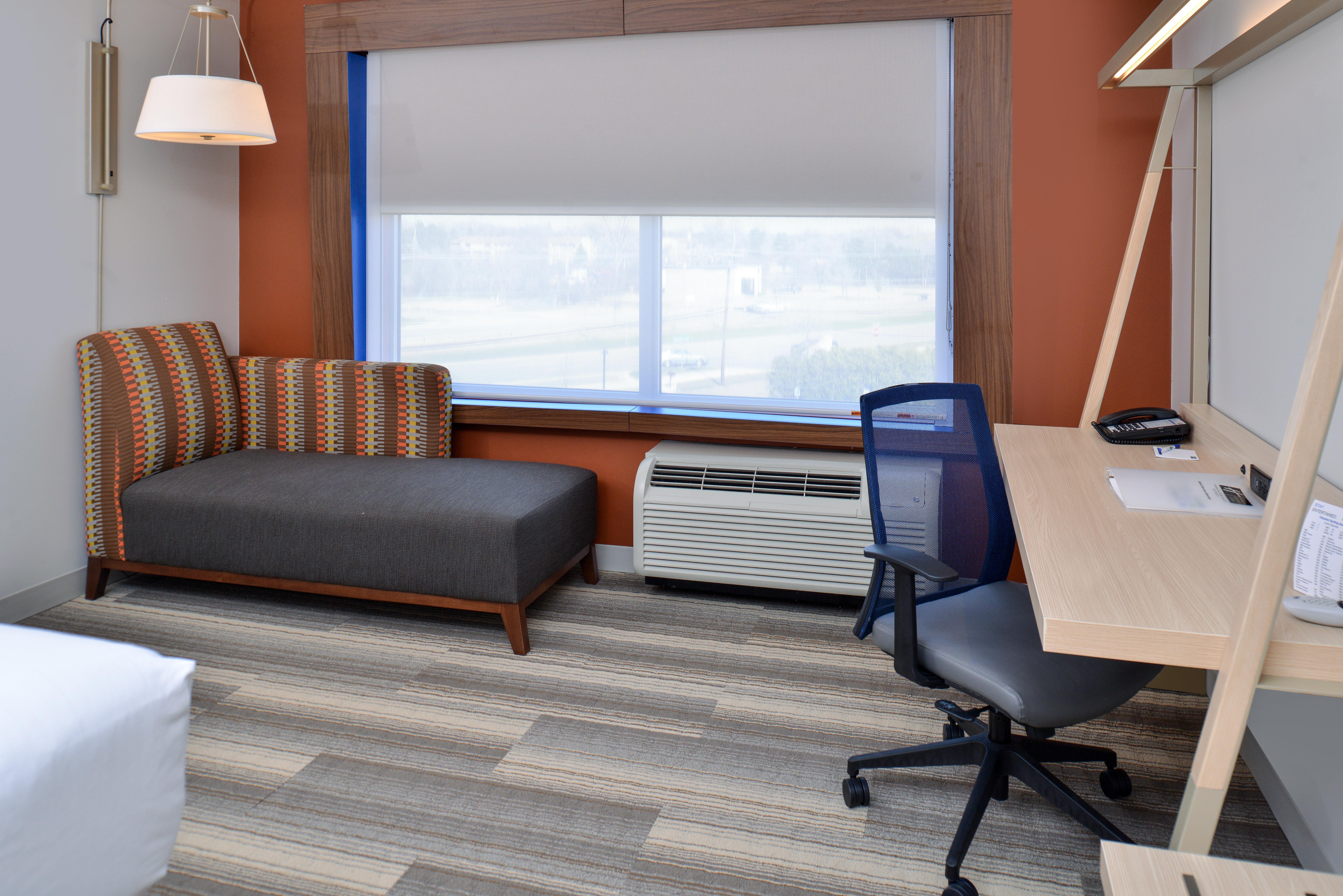 Holiday Inn Express & Suites - Southgate - Detroit Area, An Ihg Hotel Εξωτερικό φωτογραφία